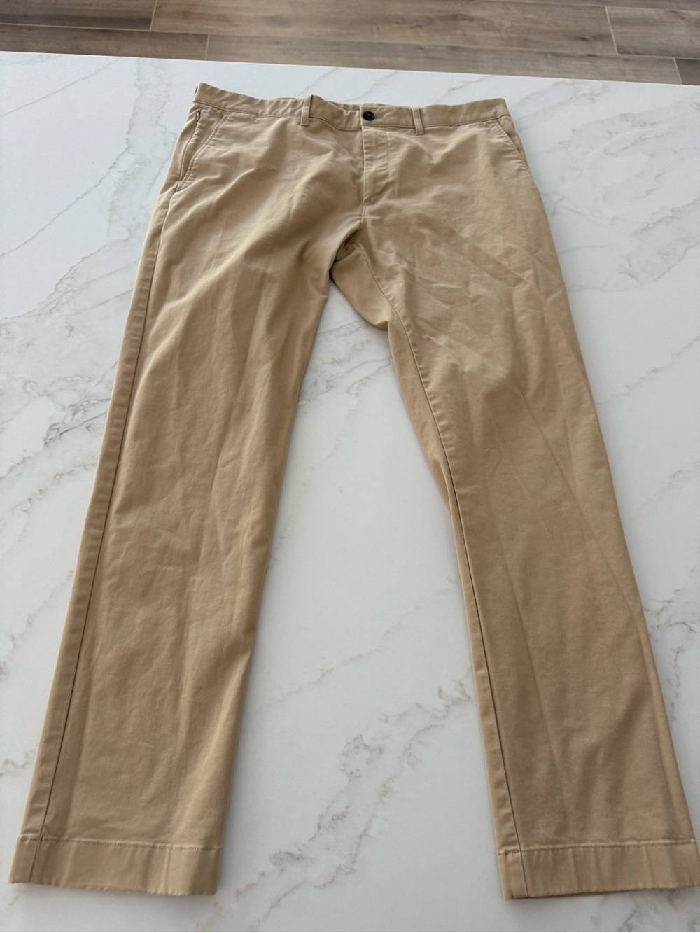 J. Crew Men’s Slim Fit Khaki Chinos in Tan 36X32